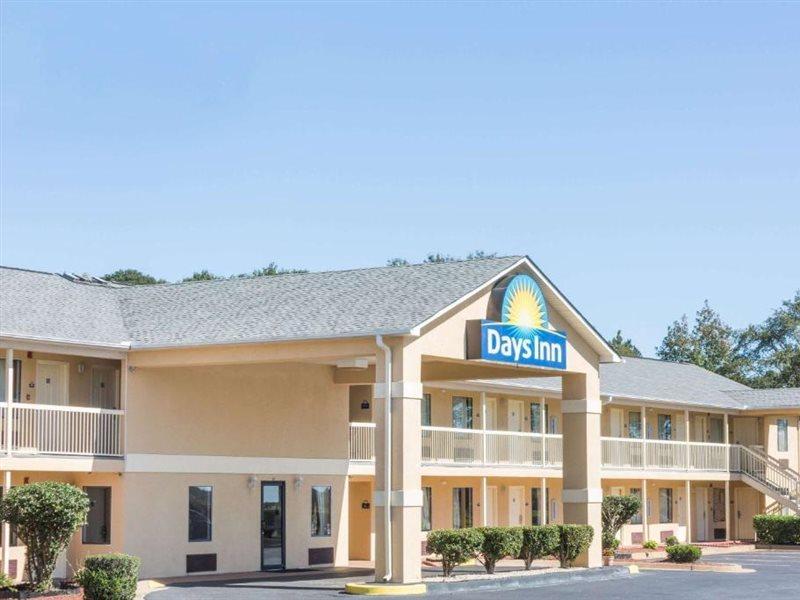 Days Inn By Wyndham Royston Exteriér fotografie